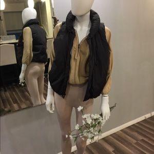 Gap vest 🎉🎉🎉 sold 🎉🎉